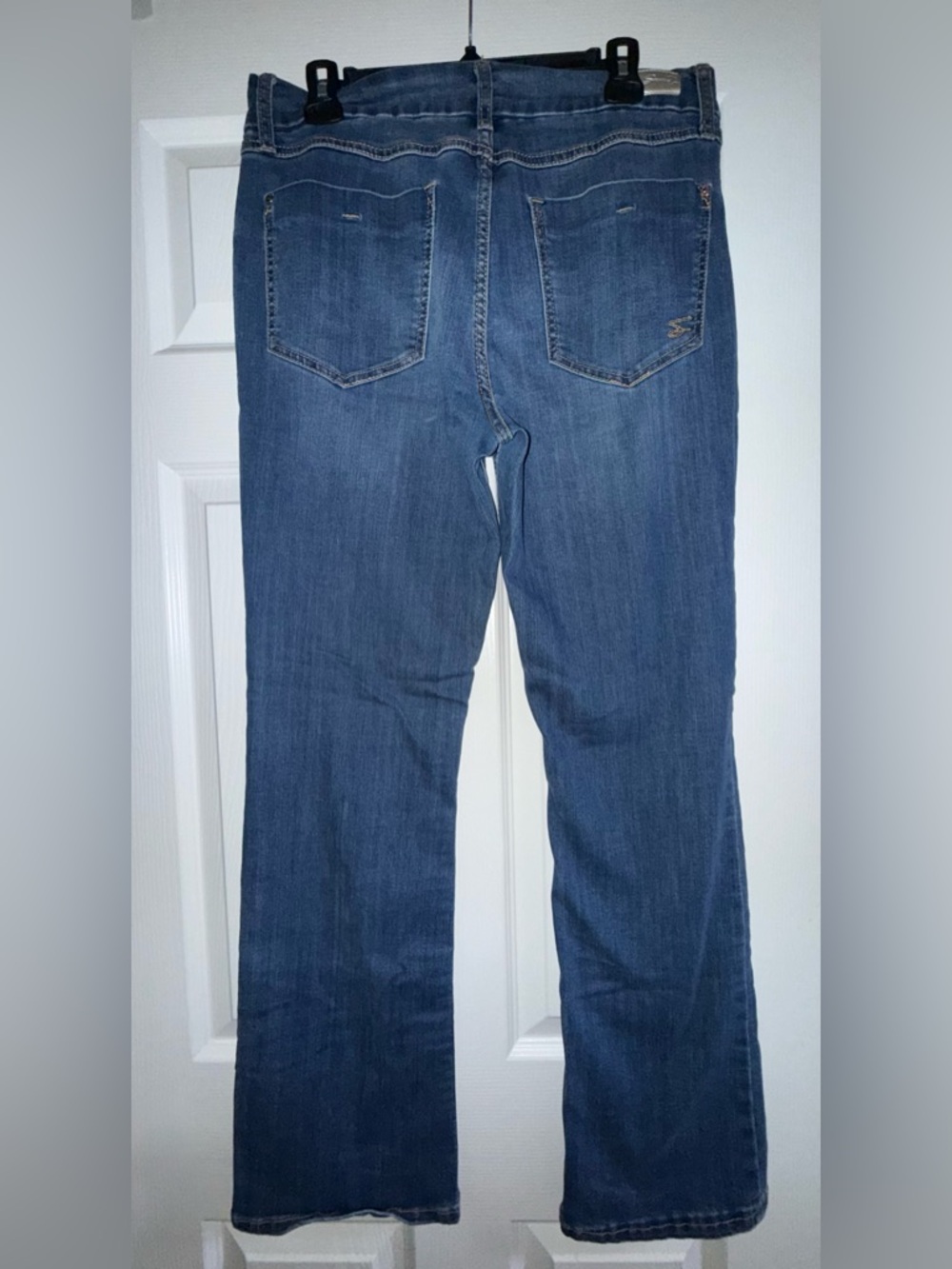 Seven7 Women's Tummyless Bootcut Jean
